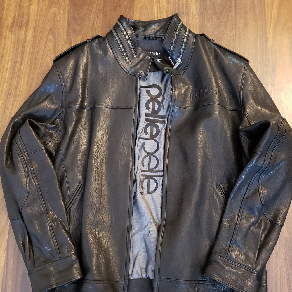 Pelle pelle Leather jacket